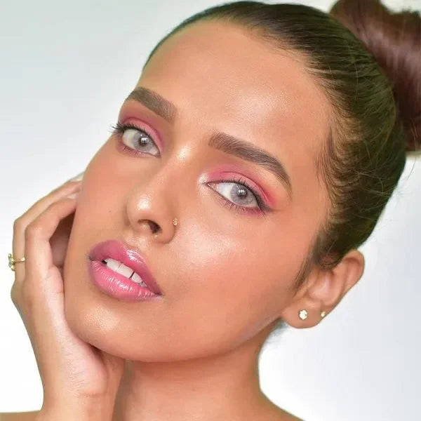 Fce of a lady with Icey white eye shade