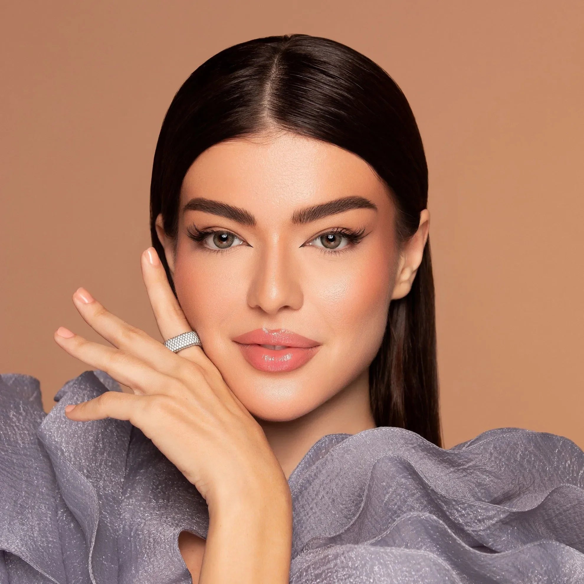 Bella One Day Pine Lenses